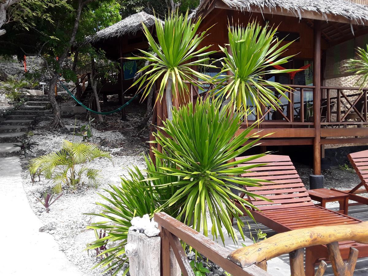 Nini'S Beach Bungalows Bira Exteriör bild