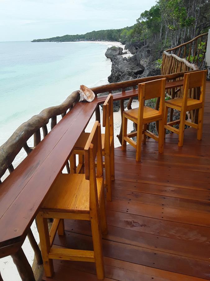 Nini'S Beach Bungalows Bira Exteriör bild